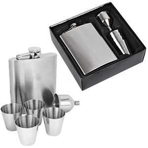 Фляжка с 4 стопками и воронкой в упаковке; 17,8х15х4,5 см; 235 мл; металл; лазерная гравировка