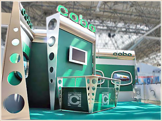 Оформление точки экспозиции в стиле бренда