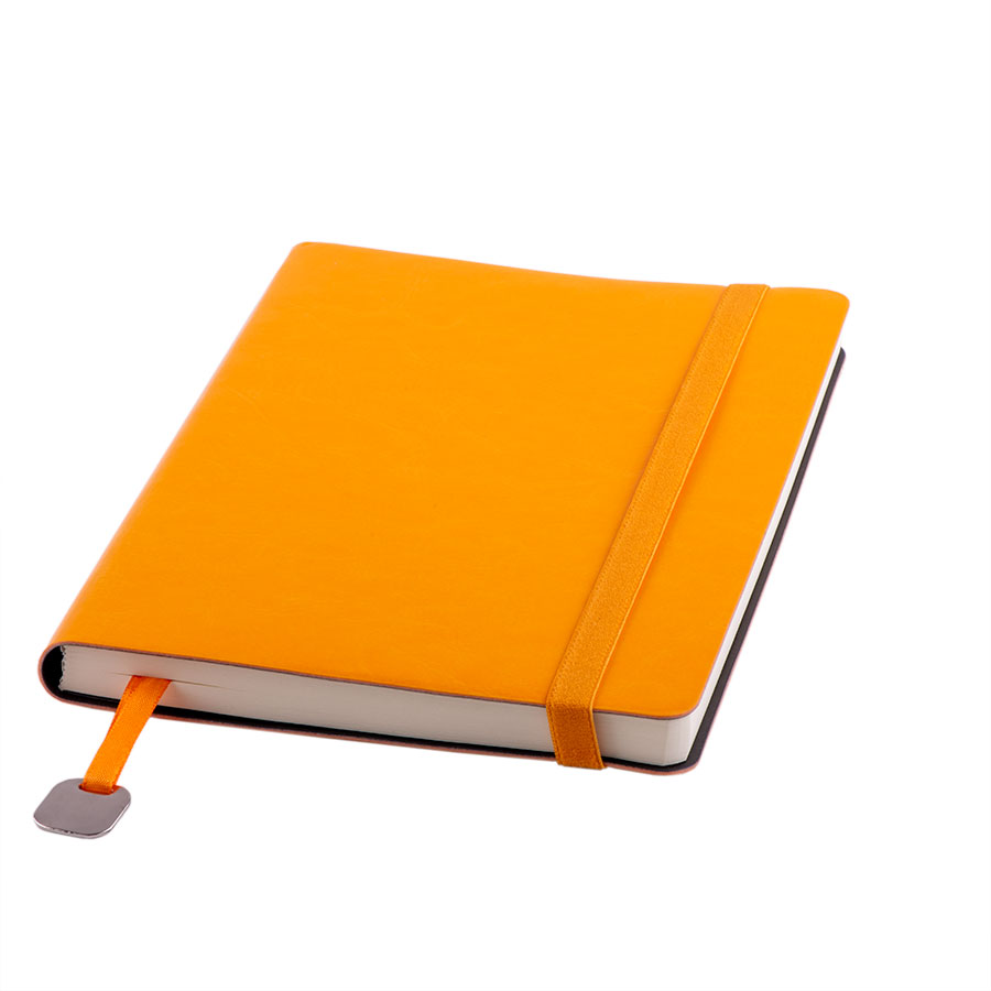 Ежедневник недатированный Boomer, А5,  оранжевый, кремовый блок в линейку, без обреза